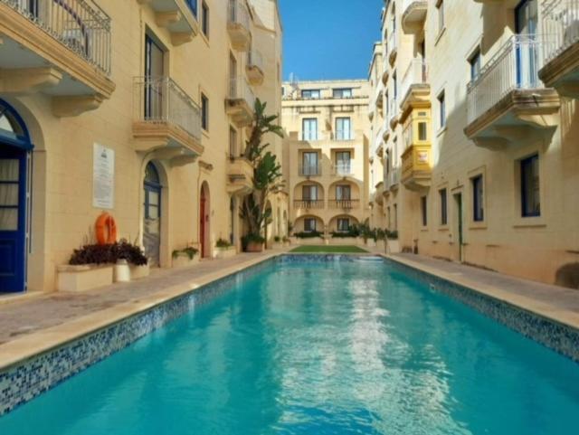 East Breeze Penthouse